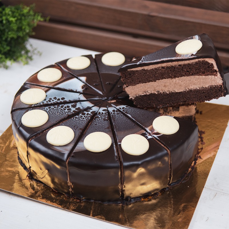 Letscake Devil's Fudge Cake (1.68kg) Pre-Sliced 1x12ptn