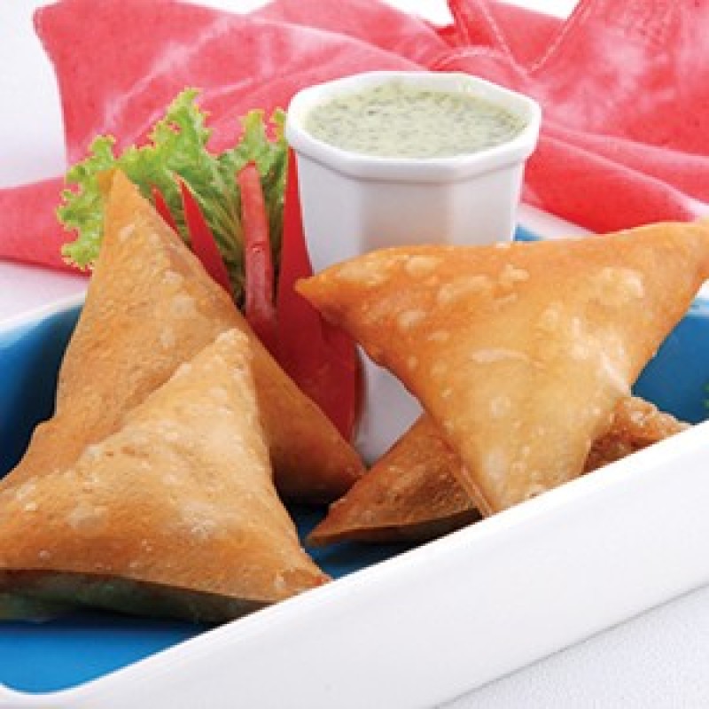Halal Large Cooked Chicken Samosas-15x120g